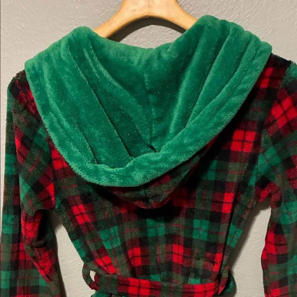 Dream Life Boys Plaid Red and Green Hooded Robe Size 14